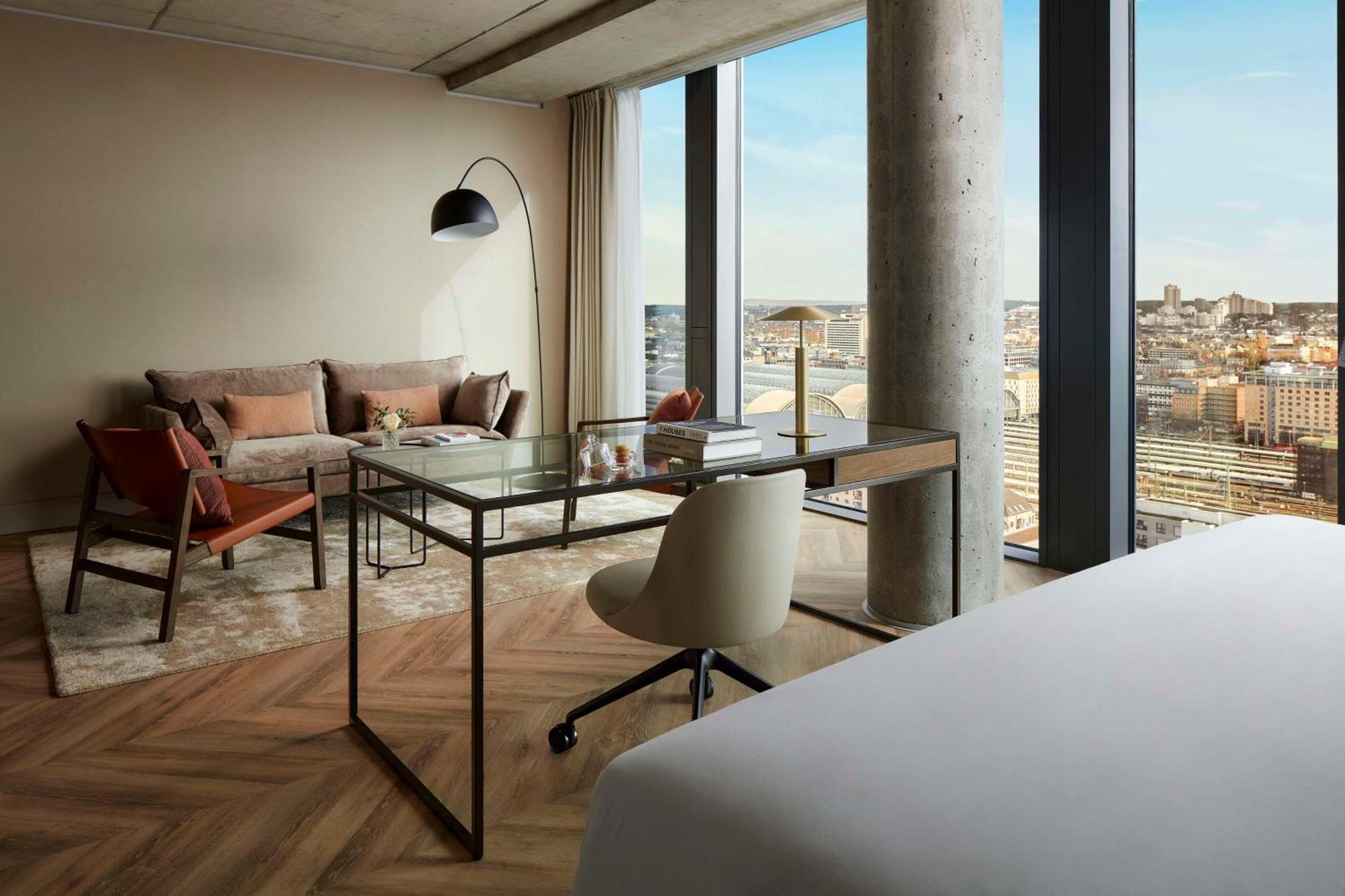 Nh Collection Frankfurt Spin Tower Hotel Frankfurt am Main Bagian luar foto